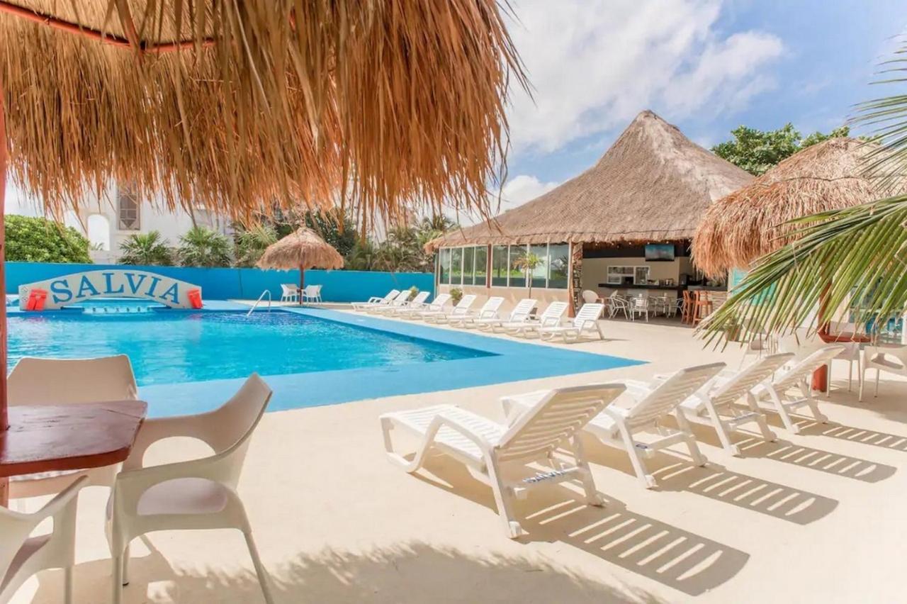 Paradise Beachfront & Nightlife Heart Канкун Экстерьер фото
